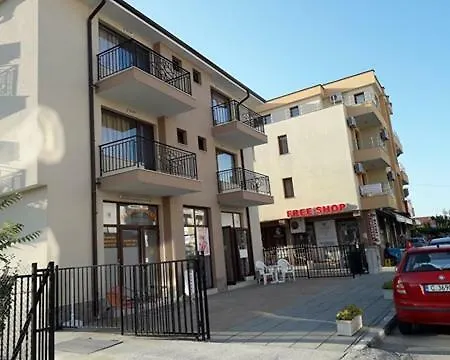 Pensiune Caramel Ravda